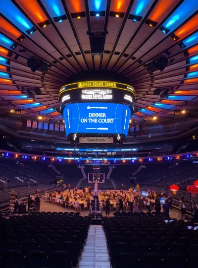 social_dinneronthecourt